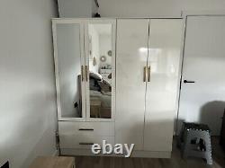 4 mirror sliding wardrobe doors