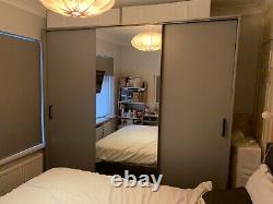 Modern bedroom mirror sliding door wardrobe